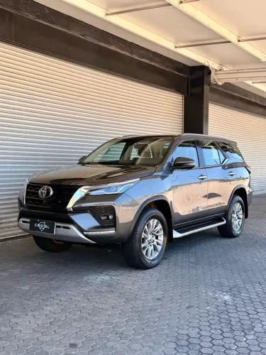 Toyota Hilux SW4 SRX 4X4 2.8 TDI 16V Dies. Aut. 2022