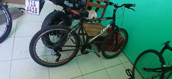 Bike Caloi Alloy Alumínio - Aro 26 (Passadores Novos / Perfeita p/ o Corre)