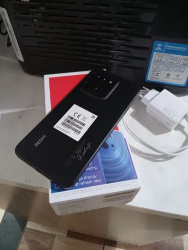 Celular Redmi 15c Novo 128g 8gm de RAM