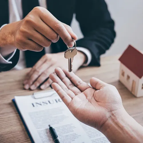 Casa com 2 Quarto(s) e 1 banheiro(s) para Alugar, 60 m² por R$ 1380 / Mês