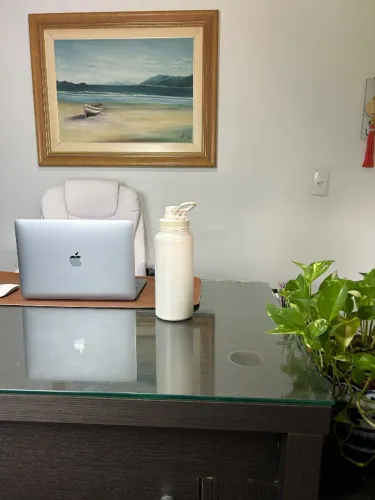Mesa de escritório madeira maciça