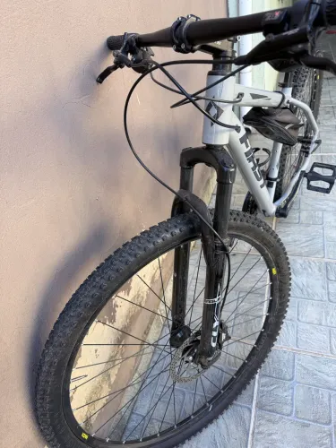 Bicicleta aro 26 First