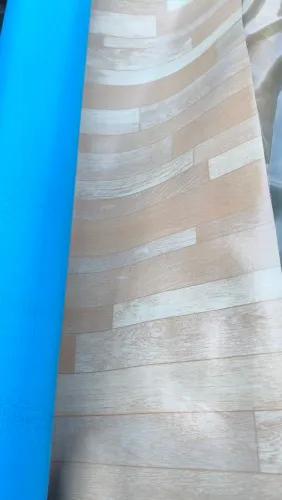 4,8m de piso vinílico leve LEIA TIPO LONA 