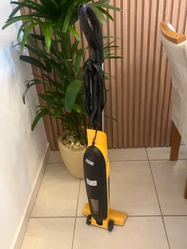 Aspirador de pó e Água PHILCO