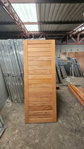 QUEIMA DE ESTOQUE - PORTA MACIÇA DE ANGELIM PEDRA - MELHOR MADEIRA DO MERCADO