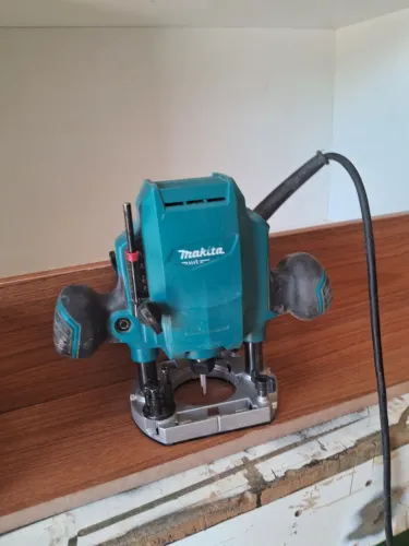 Tupia makita