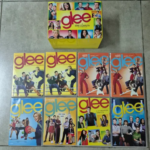 GLEE A SÉRIE COMPLETA BOX COM TODOS DVDS TODAS TEMPORADAS MÍDIAS PERFEITAS!