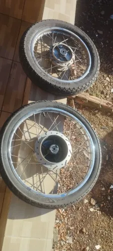 Vendo rodas da bis 110 completo 