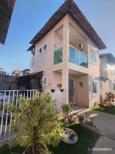 Casa Duplex com 2 Suítes à Venda no Parque Califórnia  Pronta para Morar - Campos dos Goyt