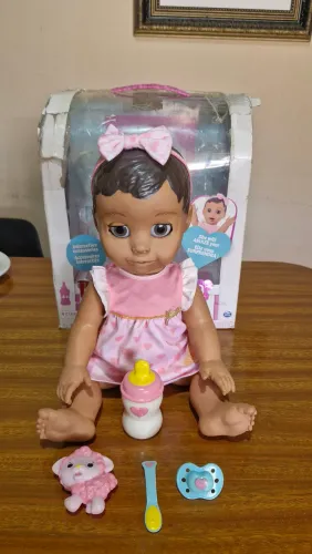 Boneca luvabella morena interativa rara 