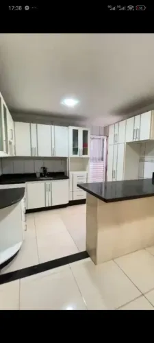 Linda Casa 2 Qtos Vale Encantado  2 Vagas de Garagem. Tel *