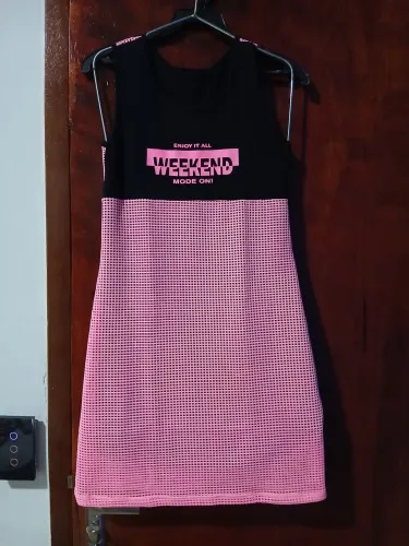 Vendo vestido novo juvenil