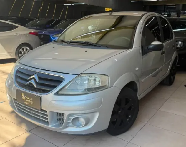 Citroen C3 GLX 1.4/ GLX Sonora 1.4 Flex 8V 5P 2012