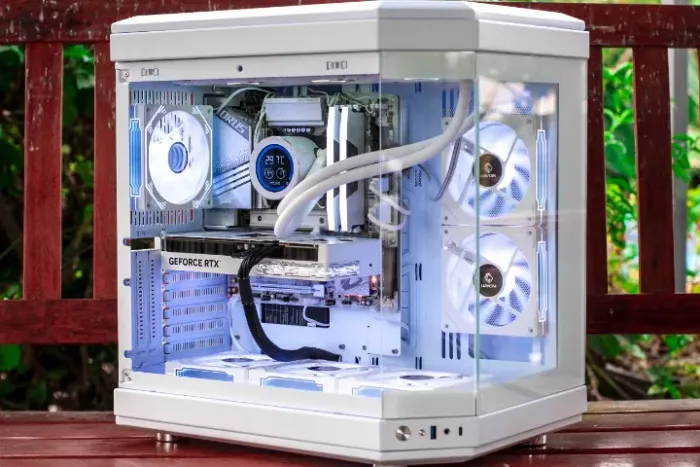 i9 14900K - 32GB - RTX 5070