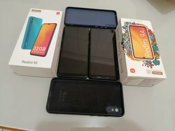 Vendo dois celulares redimir 9A