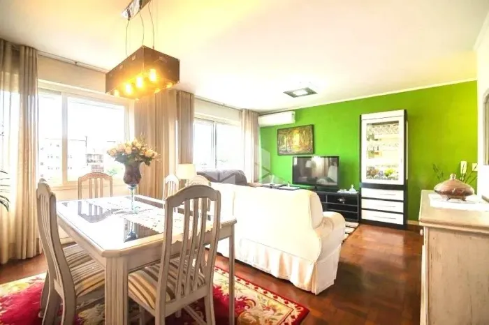 Apartamento 3d com garagem e elevador no Higienópolis junto as Av. Dom Pedro II e Cristovã