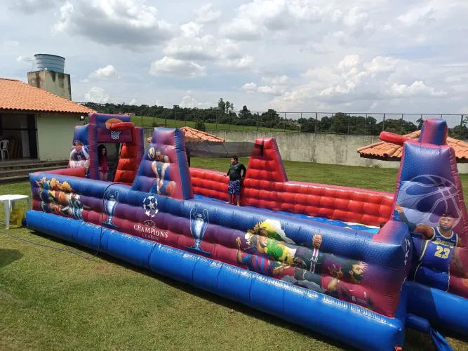 Brinquedos inflaveis para festa