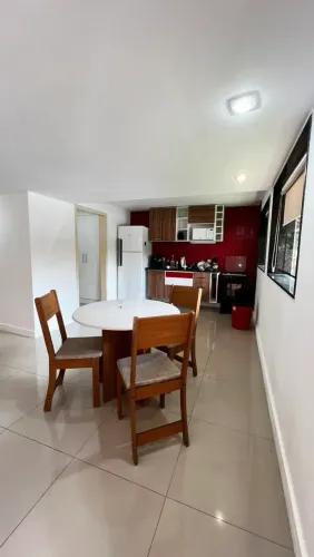 LOFT EXCLUSIVO NA RUA DA PRAIA DE ITACOATIARA - LOCAÇÃO - MOBILIADO