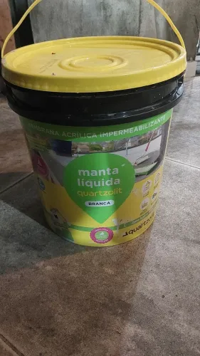 Manta líquida Quartzolit 18kg