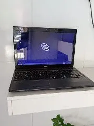 Notebook Acer, turbinado. Com garantia de três meses!