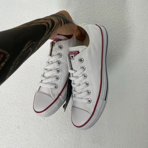 All Star Converse - tamanho 37 (calça 38)
