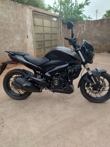 Dominar 400