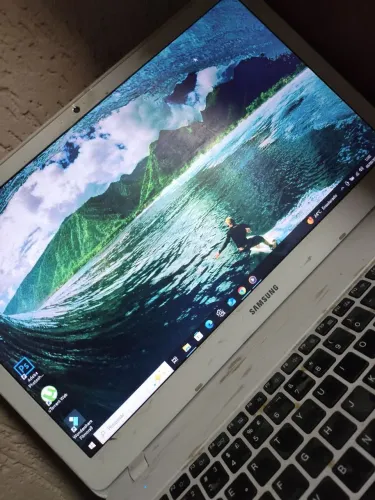 Notebook Samsung Intel Celeron HD 500 4GBRAM