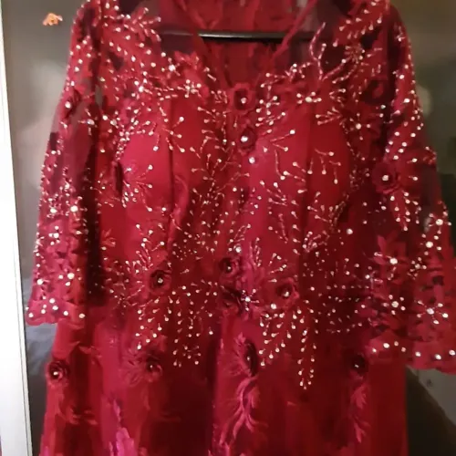 VENDO VESTIDO DE FESTA LONGO PLUS SIZE NA COR MARSALA