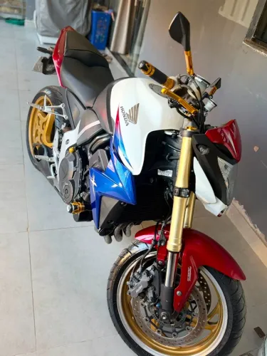 HONDA CB1000R NOVA