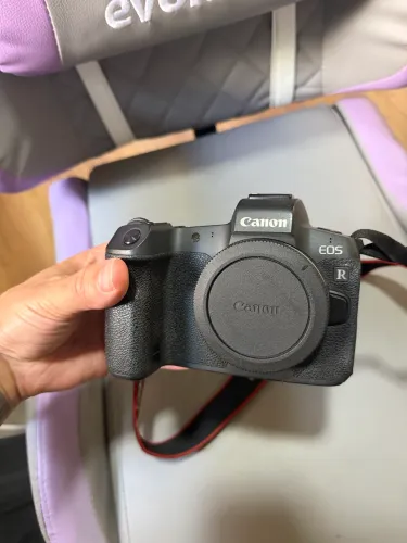 Corpo Cânon R aceito equipamento como parte de pagamento