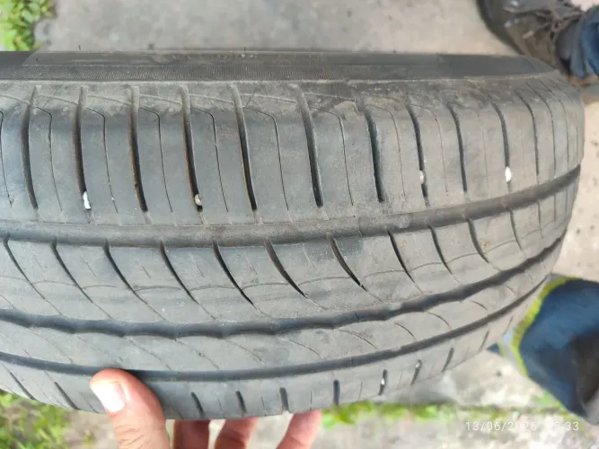 Pneu 15