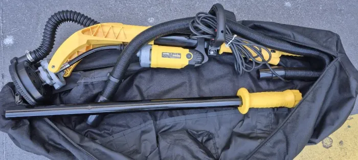 Lixadeira De Parede Teto Profissional Vonder LCV 1010