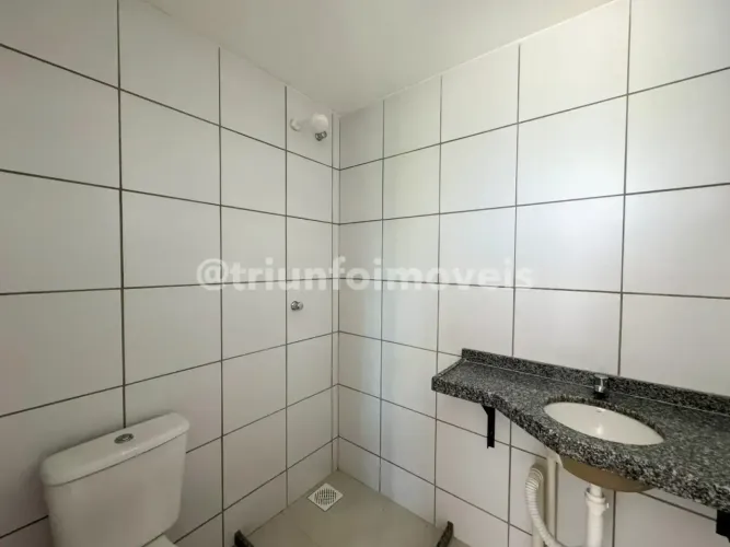 Apartamento com 3 quartos na Cidade 2000