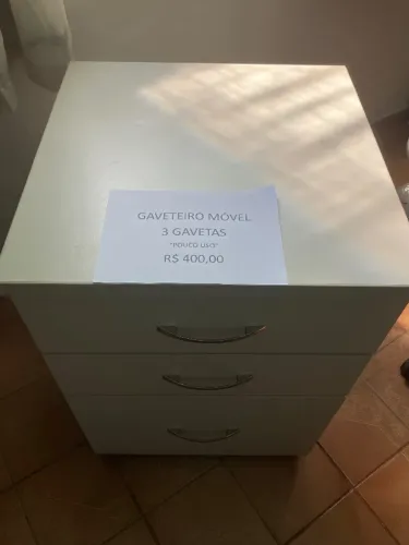 Gaveteiro móvel