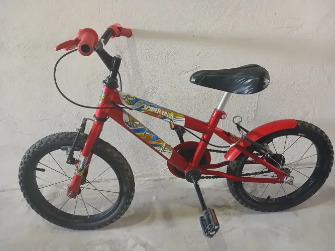 Vendo bicicleta infantil Aro 16