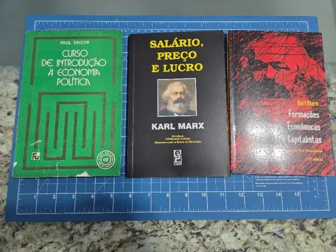 Livros Economia Política