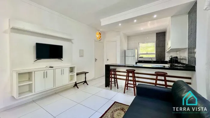 Apartamento à venda com 1 dormitório na Praia das Toninhas Ubatuba SP