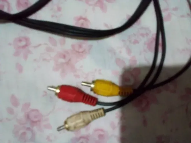 Vendo Cabos de Áudio e Video, Cabos de (força) para TV e Aparelho de Som (veja descrição)