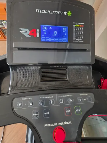 Esteira Movement R4i