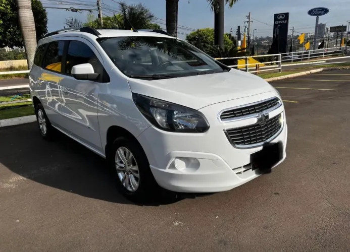 Chevrolet Spin LT 1.8 8V Econo.flex 5P Mec. 2017