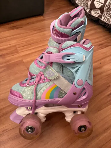 Patins Quad Ajustável 31-34 Arco Íris, rodinhas de Led