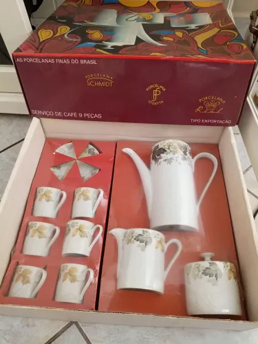 Conjunto de Xícaras Vintage em Porcelana schmidt