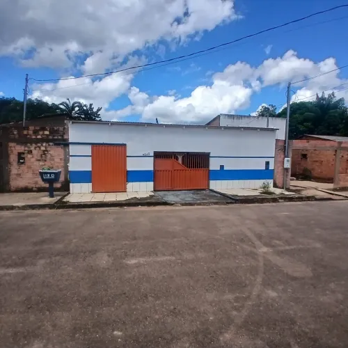 Casa bairro Mariana ótima localização *