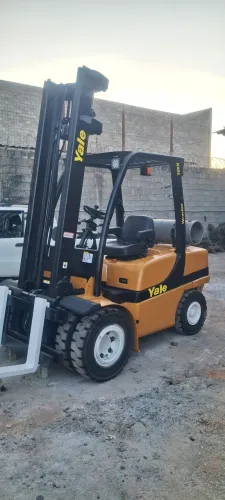 Empilhadeira yale 70vx rodado duplo 3500kg