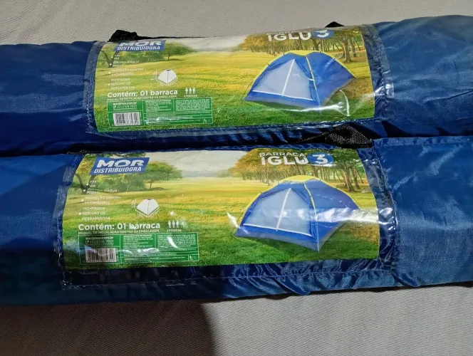 2 Barracas de camping apenas 200 reais as duas,para 3 pessoas,nova