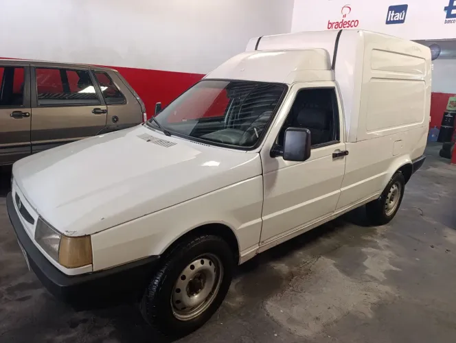 Fiat Fiorino Furgão 1.5 MPI / I.e. (álcool) 2000