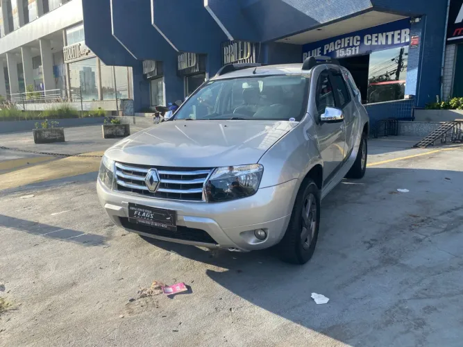 Renault Duster Dynamique 2.0 Hi-flex 16V Aut. 2014