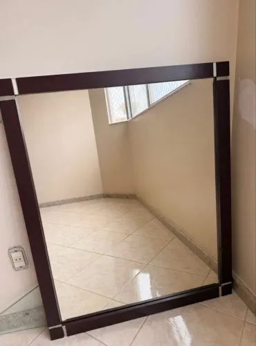 Espelho planejado, em MDF