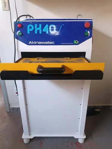Maquinário para estamparia de placas automotiva 