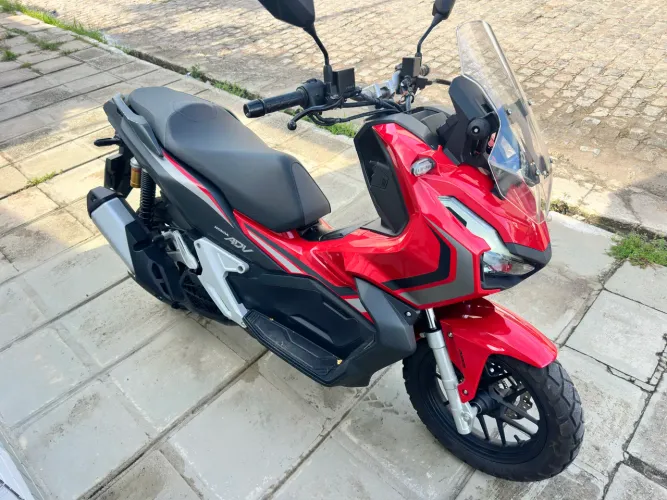 Honda ADV 150
